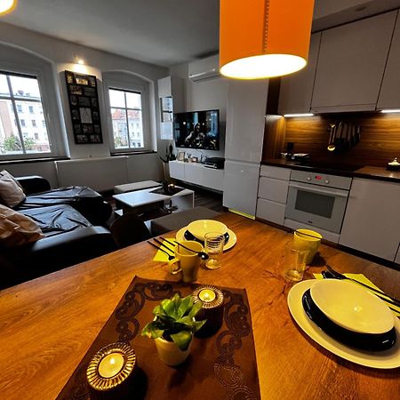 Apartament Crooked Stairs Zielona Góra Kültér fotó