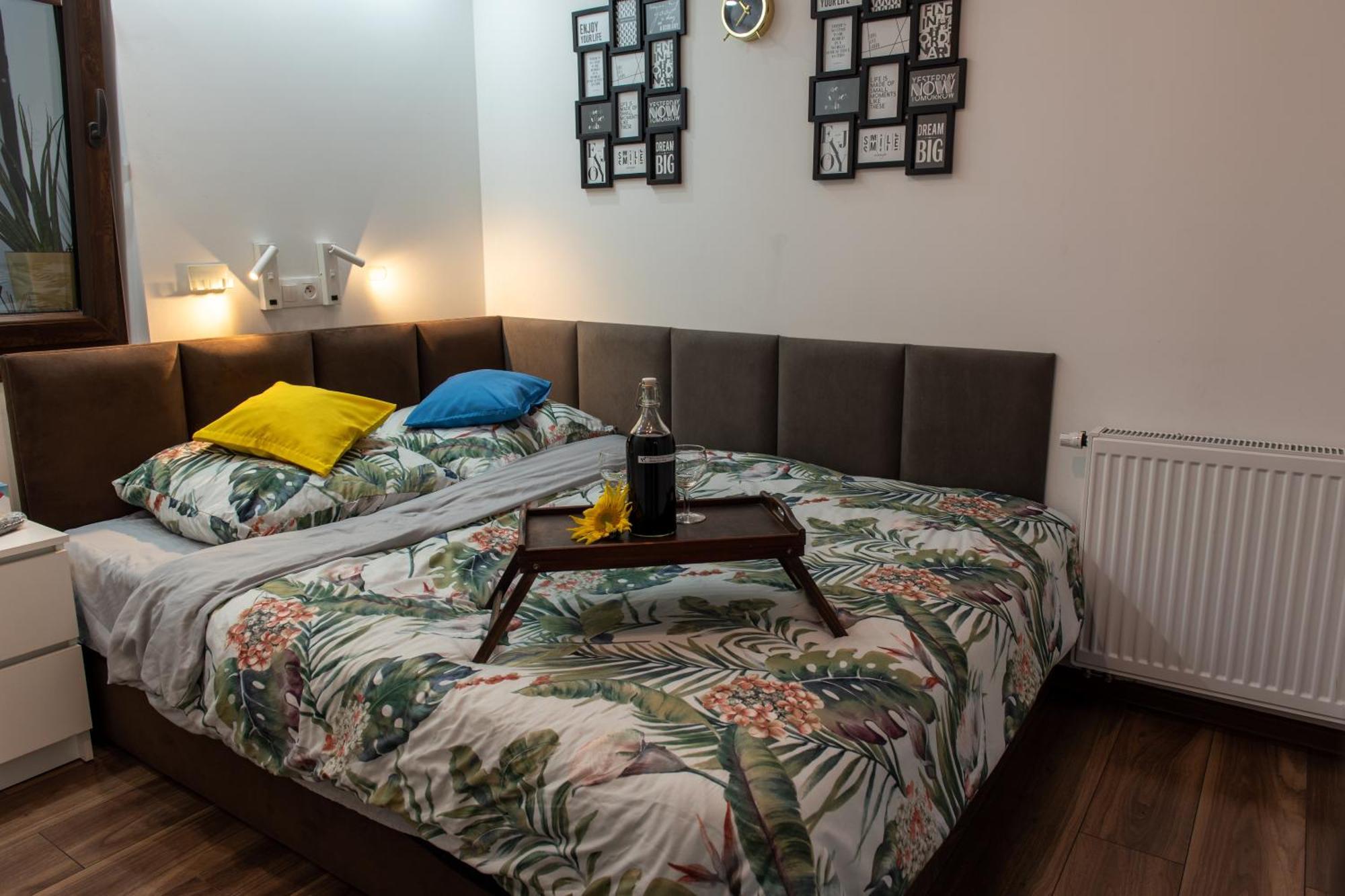 Apartament Crooked Stairs Zielona Góra Kültér fotó